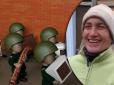 Бо подумали, що це сейф: Росіяни га Херсонщині вимагали у власниці код... від мультиварки (відео)